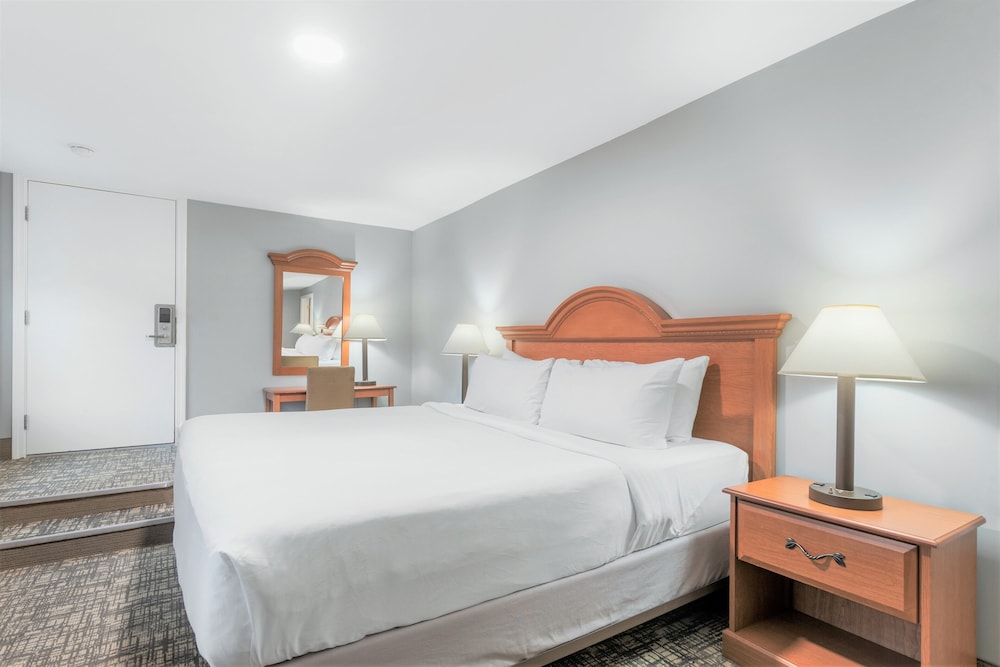 Top Notch Inn - photo 30