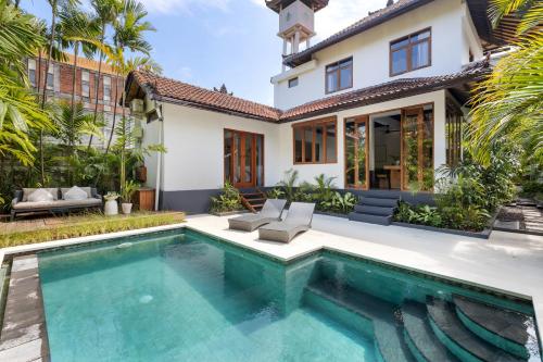 Unicorn Shelter Villa — 4-Star Luxury Hotel in Seminyak, Indonesia