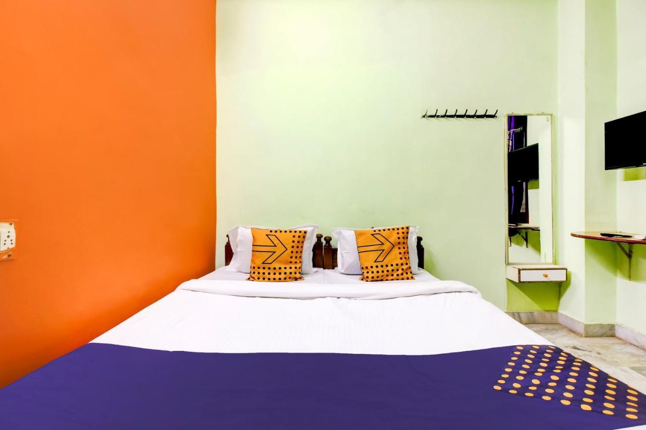 Hotel O Star Inn in Warangal, India