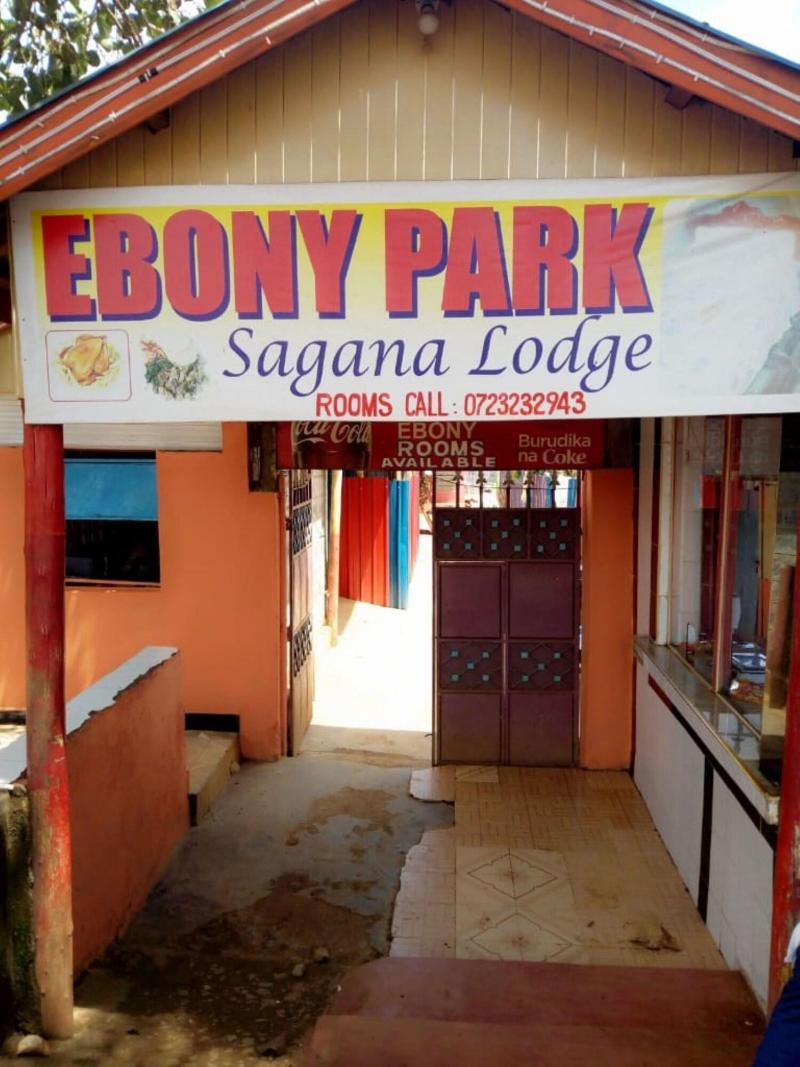 Ebony Park Lounge in Nanyuki, Kenya