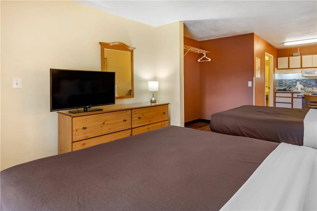 Suburban Studios Albuquerque Uptown - photo 26