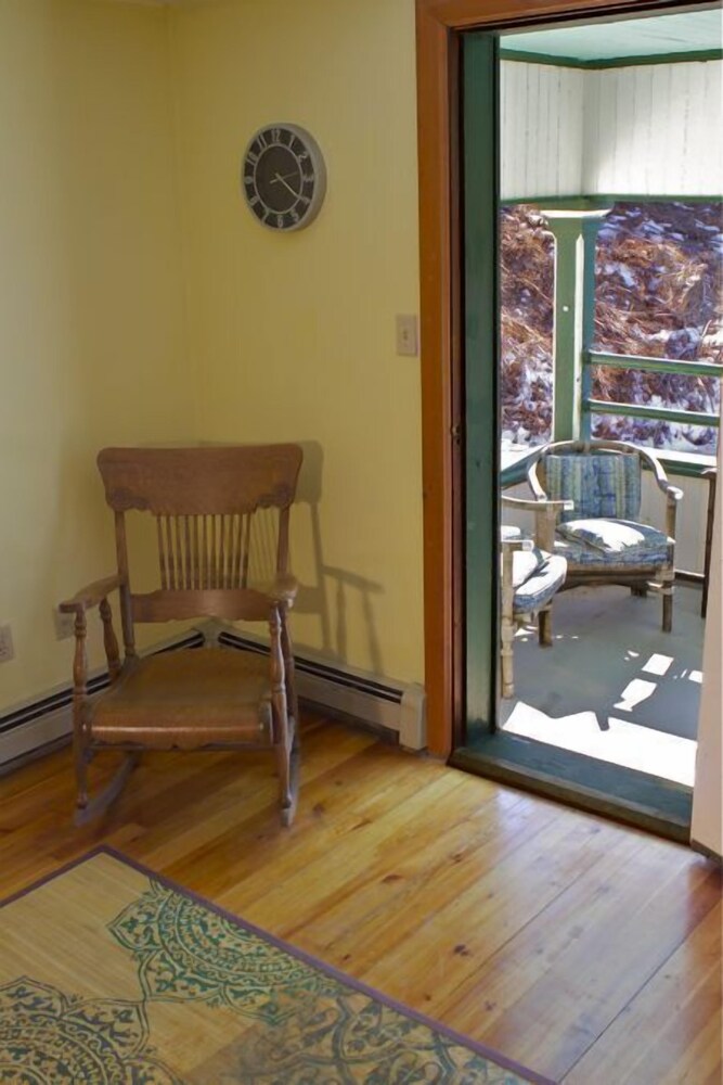 Mt. Philo Inn - photo 54