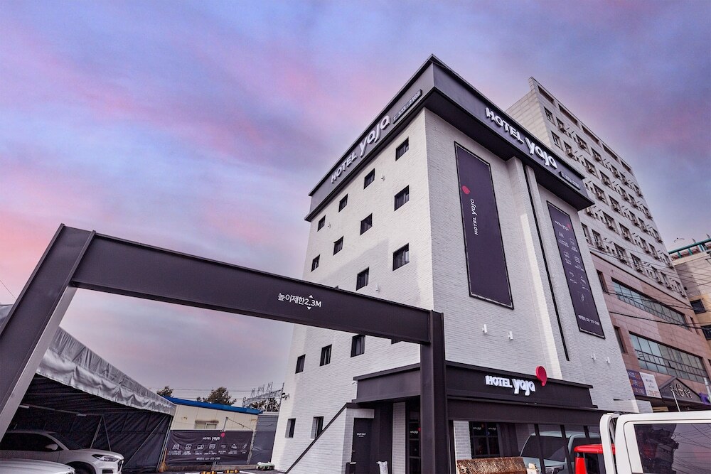 Hotel Yaja Osan in Osan, South Korea