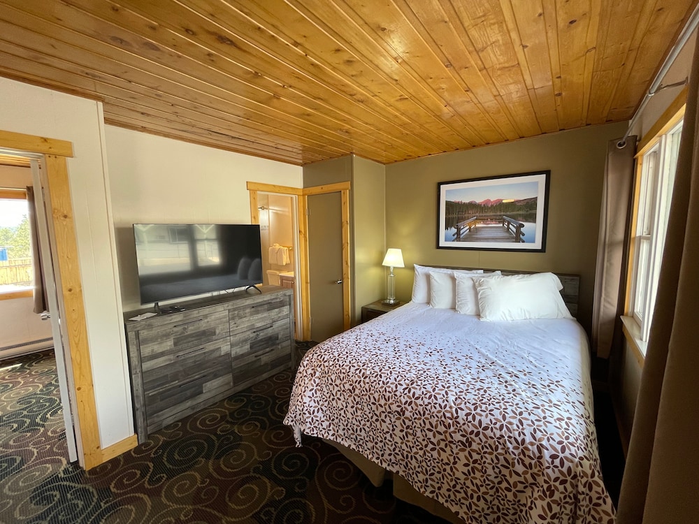 Estes Mountain Inn - photo 23