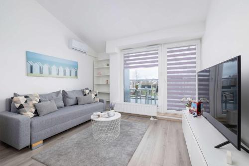 Modern Apartment with Air Conditioning and Parking in Cracow by Noclegi Renters — 4-Star Luxury Hotel in Krakow, Poland