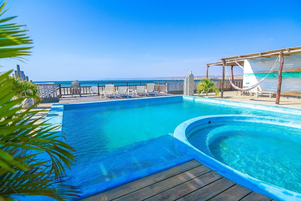 Hotel Aloha Lobitos in Lobitos, Peru