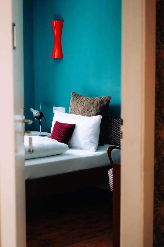 Molo Rouge Boutiquehotel & Café — hotel in Wunsiedel