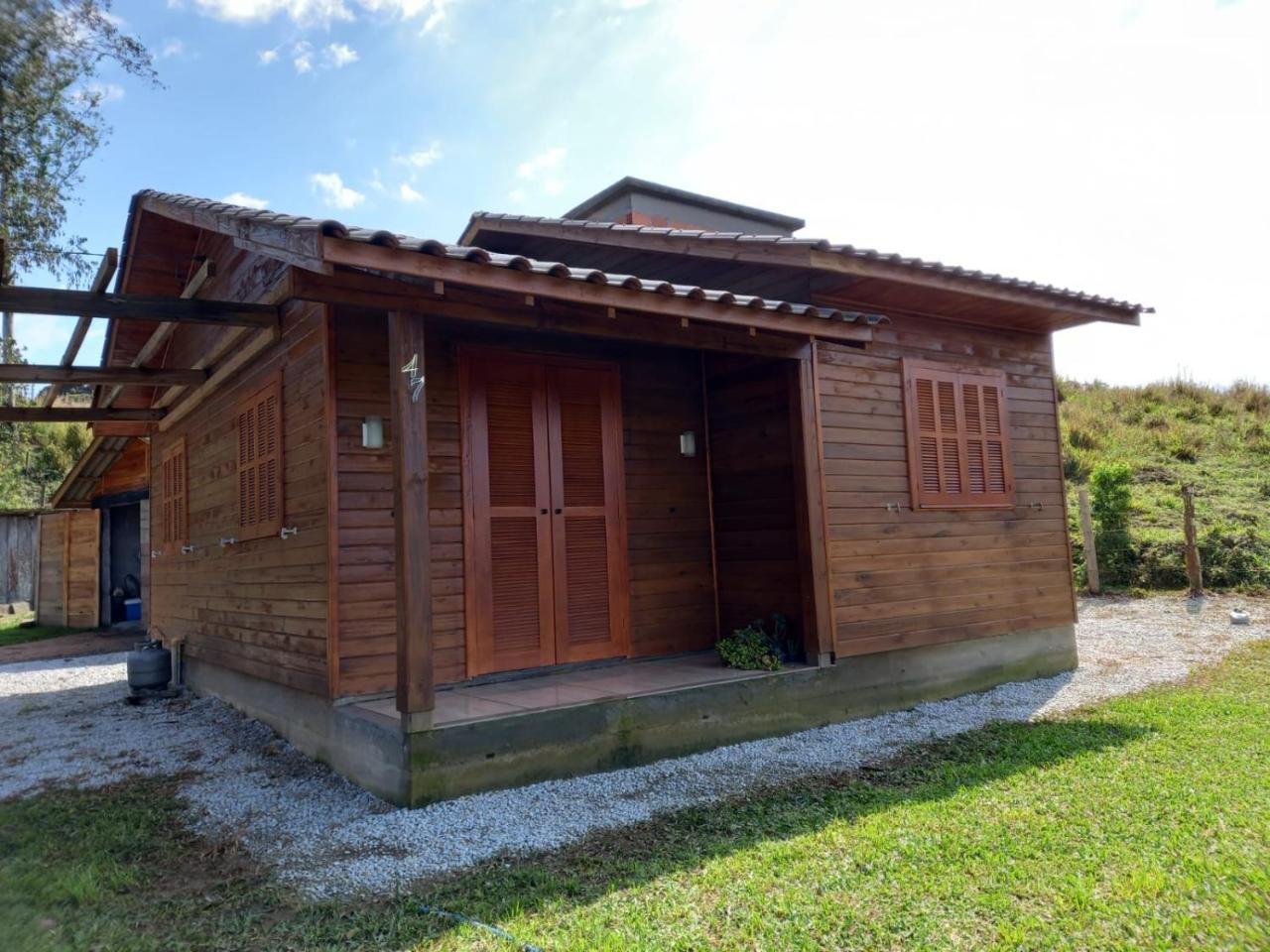 Pousada Encantos Da Montanha in Lauro Muller, Brasil