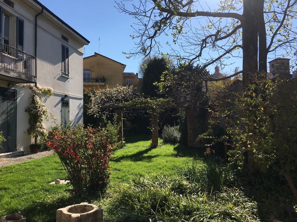B&B L'Affresco — 4-Star Luxury Hotel in Mantova, Italy