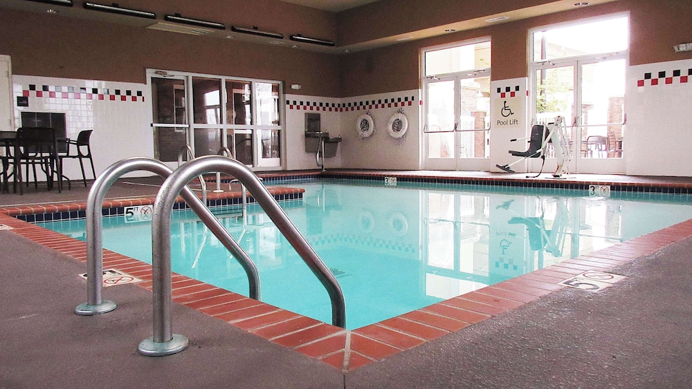 Hampton Inn Oxford West - photo 55