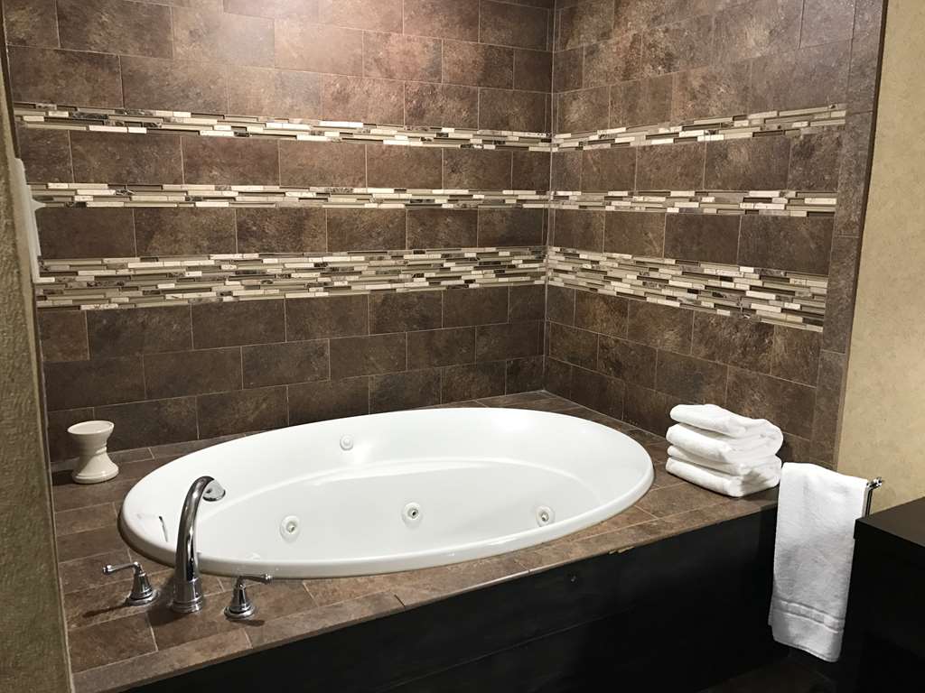 Best Western Yuma Mall Hotel & Suites - photo 26