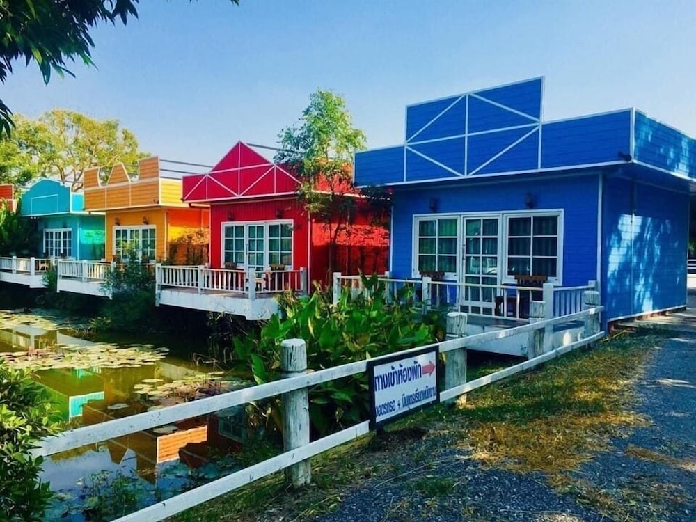 S. Parsukdee Resort in Phra Nakhon Si Ayutthaya, Thailand