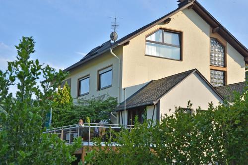 Weingut Rosenbaum — Briedel