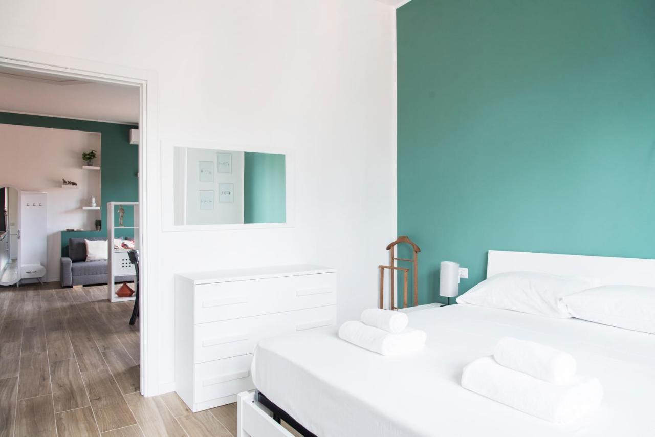 Youhosty 25 Aprile 5 — 4-Star Luxury Hotel in Milan, Italy