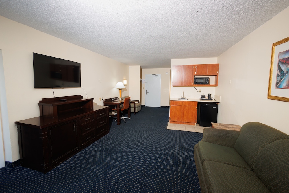 Garnet Inn & Suites Orlando - photo 69