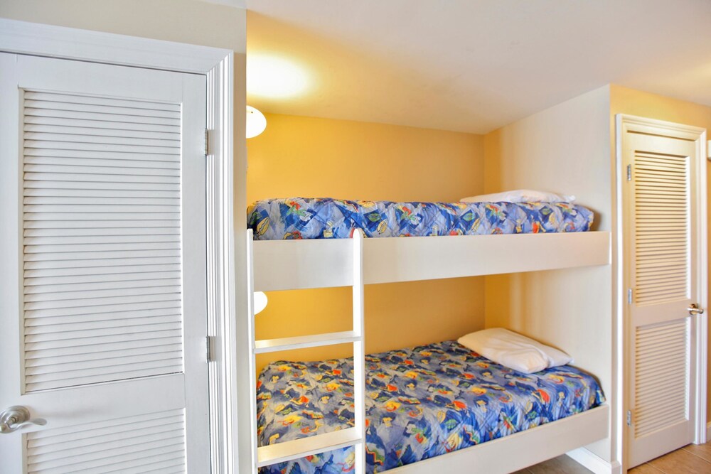 Boardwalk Beach Resort by Panhandle Getaways - photo 7