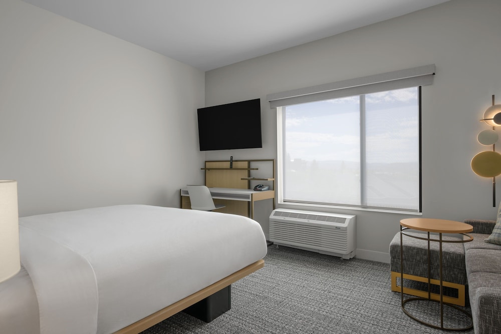 TownePlace Suites by Marriott Coeur d'Alene - photo 14