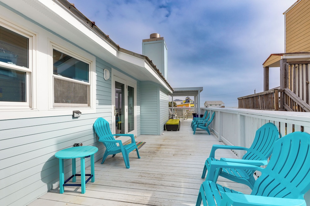 Galveston Vacation Rental Steps to the Beach - photo 8