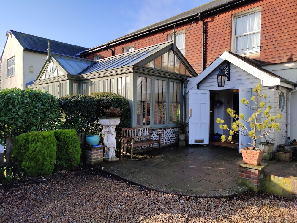 Arundel Park Hotel - carbon neutral hotel in Arundel