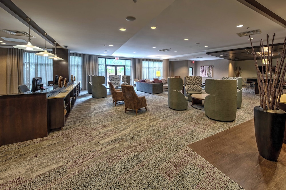 Courtyard by Marriott Newport News Airport - photo 2