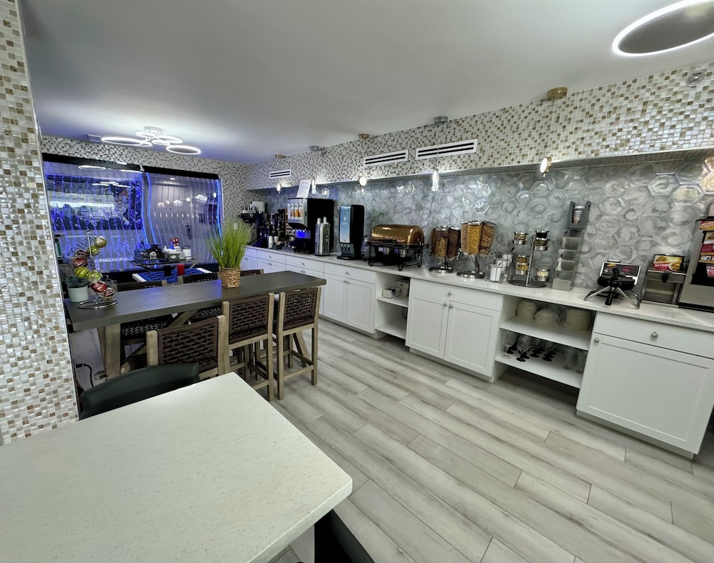 Ocean Sands Beach Boutique Inn 1 Acre Private Beach - photo 123