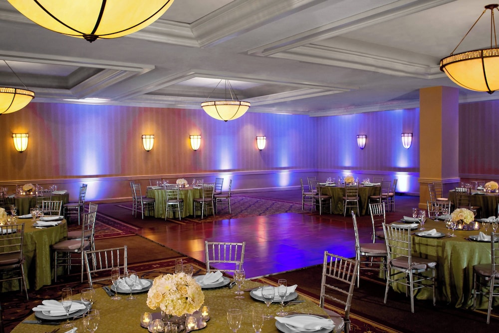 Sheraton Reston Hotel - photo 38