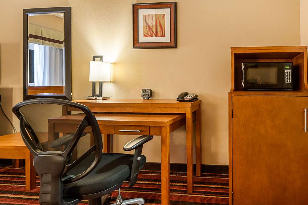 Comfort Suites Sulphur Lake Charles - photo 21