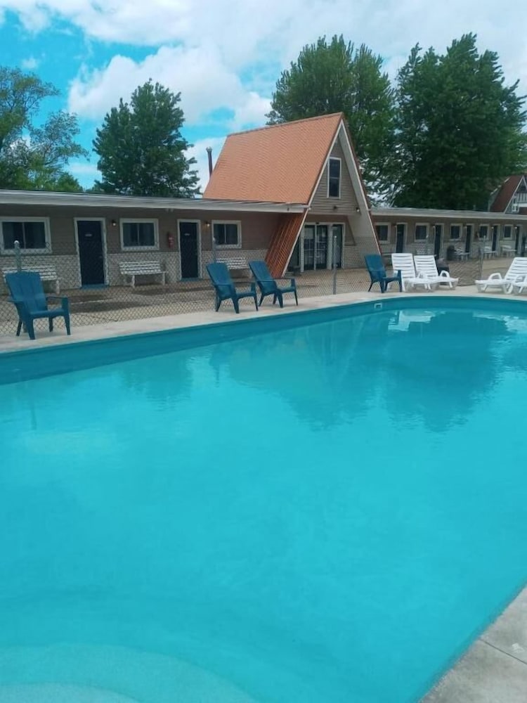 The Palms Motel - photo 9
