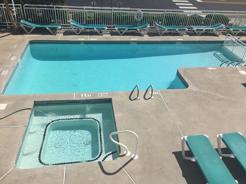 Steps to Beach Ocean Views Pool - photo 25