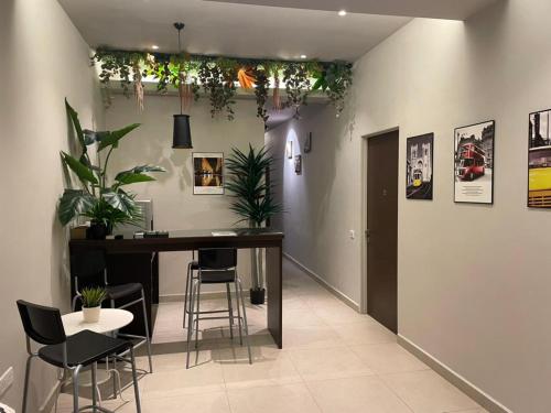 Air Putih Guest House Private Room with Toilet — 5-Star Luxury Hotel in Kuantan, Malaysia
