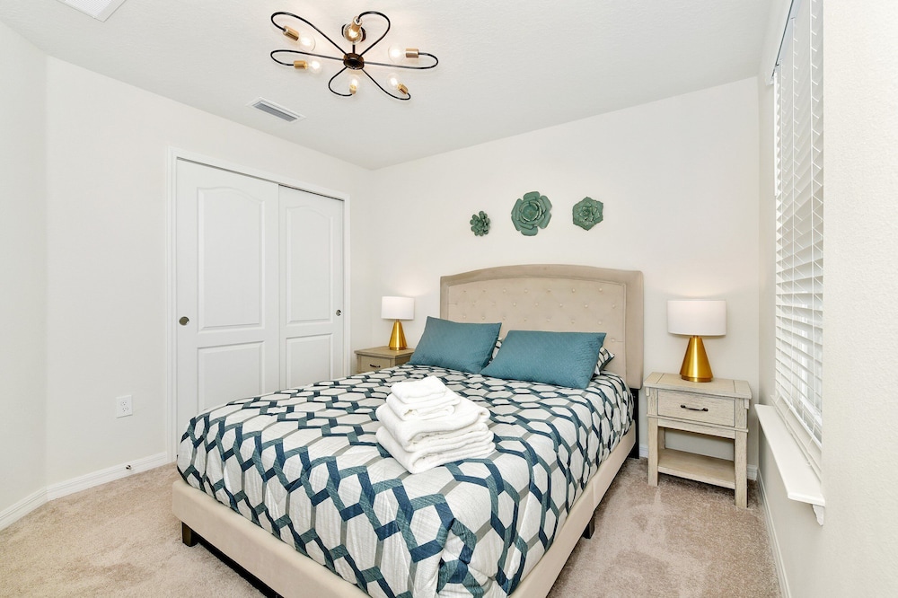 Solterra Resort 7br Lakeview Villa Pool Spa Disney - photo 12