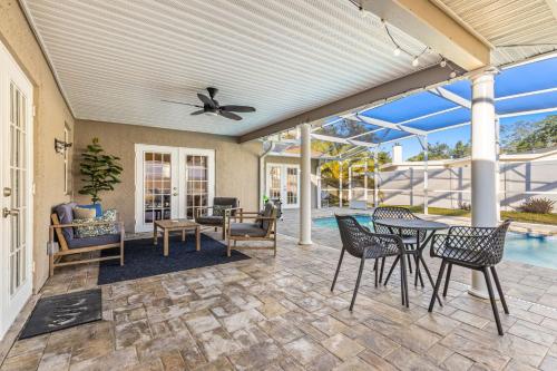 9 mins to Beach Pool Fire Pit Sleeps 10 in Seminole, United States