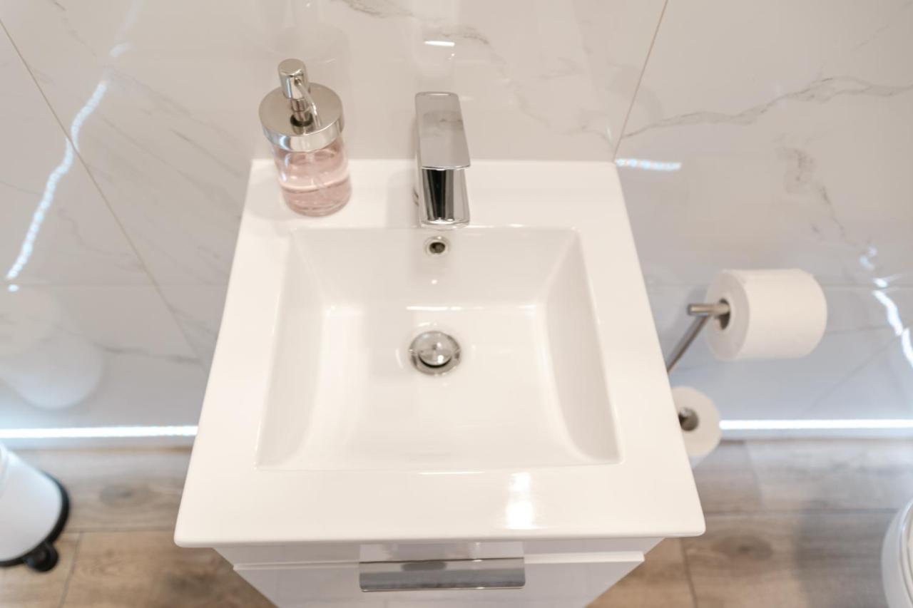 Apartament 1 Rozmarynowa 2 Residence Opole — 4-Star Luxury Hotel in Opole, Poland