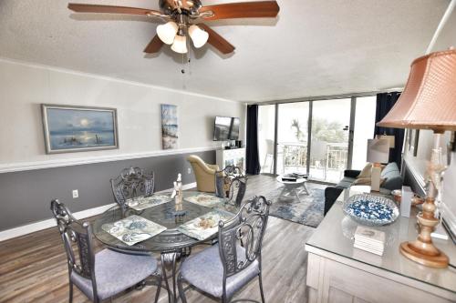 0208 Waters Edge Resort 1 Bedroom Condo by RedAwning - photo 9