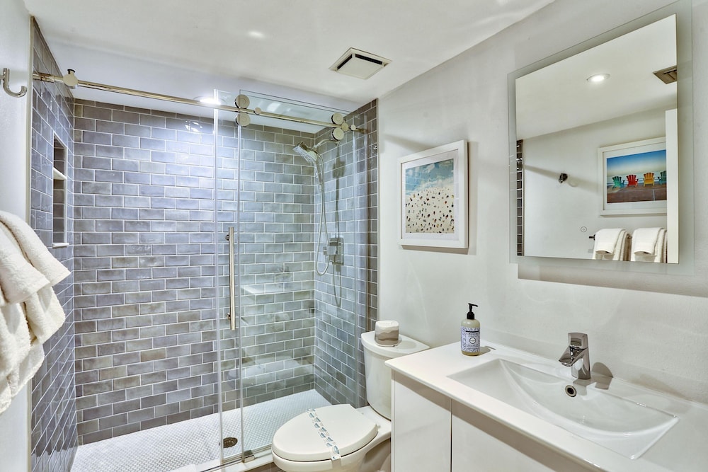 Land's End 11 203 Beach Front Premier - photo 16