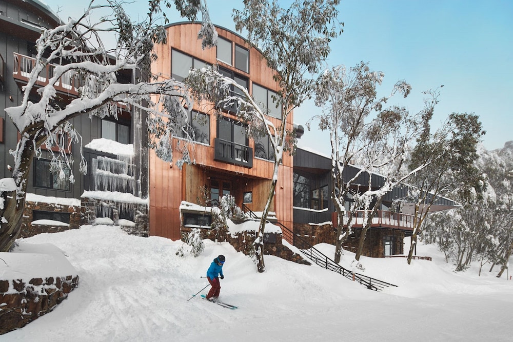 Astra Falls Creek — 4-Star Luxury Hotel in Falls Creek, Australia