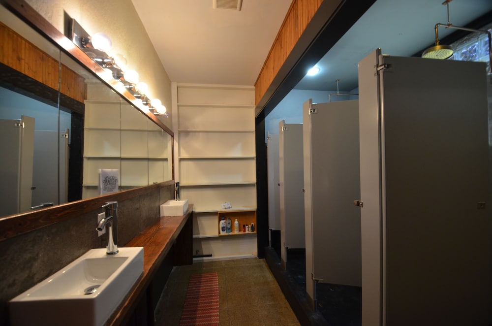 Michie Hostel - photo 36