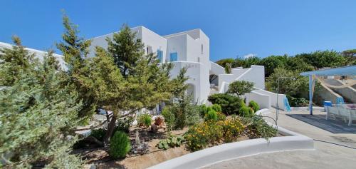 Sarakiniko Rooms — Adamas — photo 5