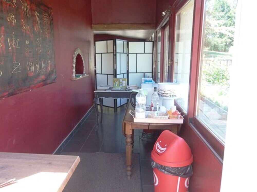 Yourtes du Moulin Bertrand — hotel in Laon