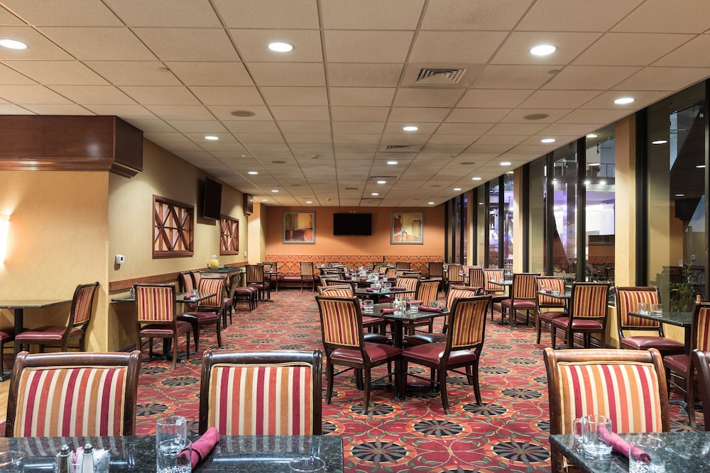 Holiday Inn Sacramento Downtown Arena by IHG - photo 32
