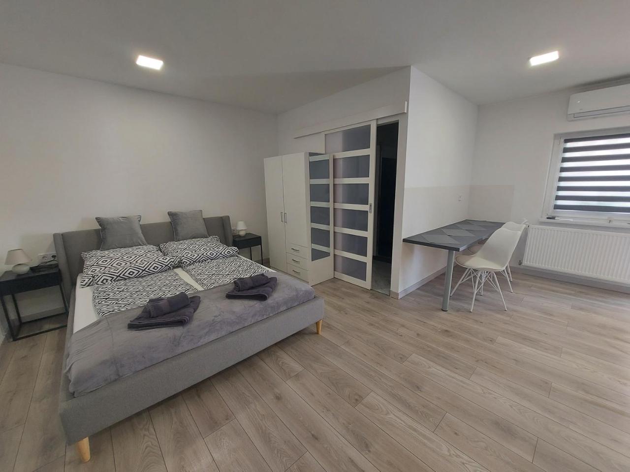 Belvárosi apartmanház 2 — Szigetvar — photo 4