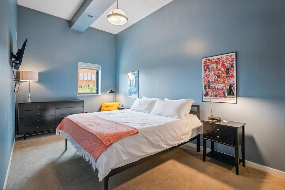 Violet Suites PDX - photo 20