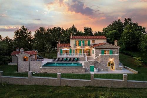Villa Valffiorita by Briskva — 4-Star Luxury Hotel in Pazin, Croatia