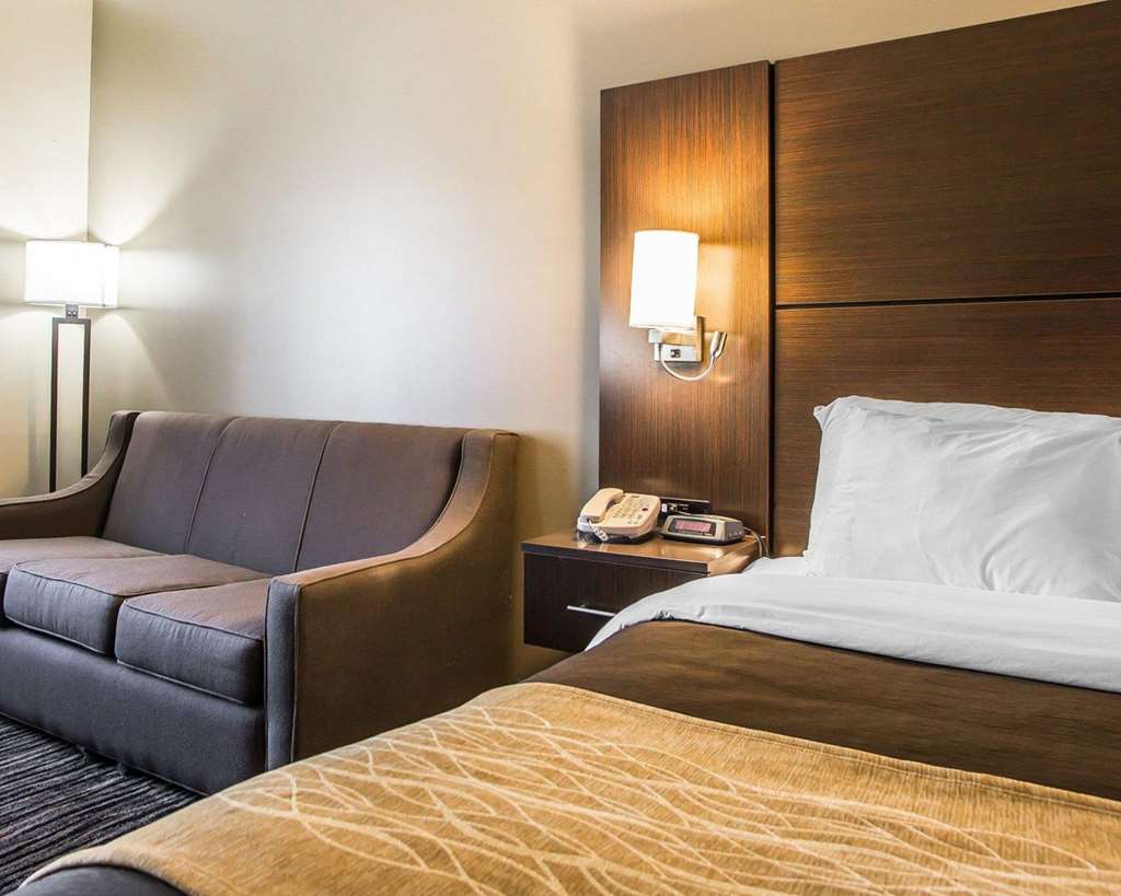 Quality Inn Dayton North Vandalia - photo 5