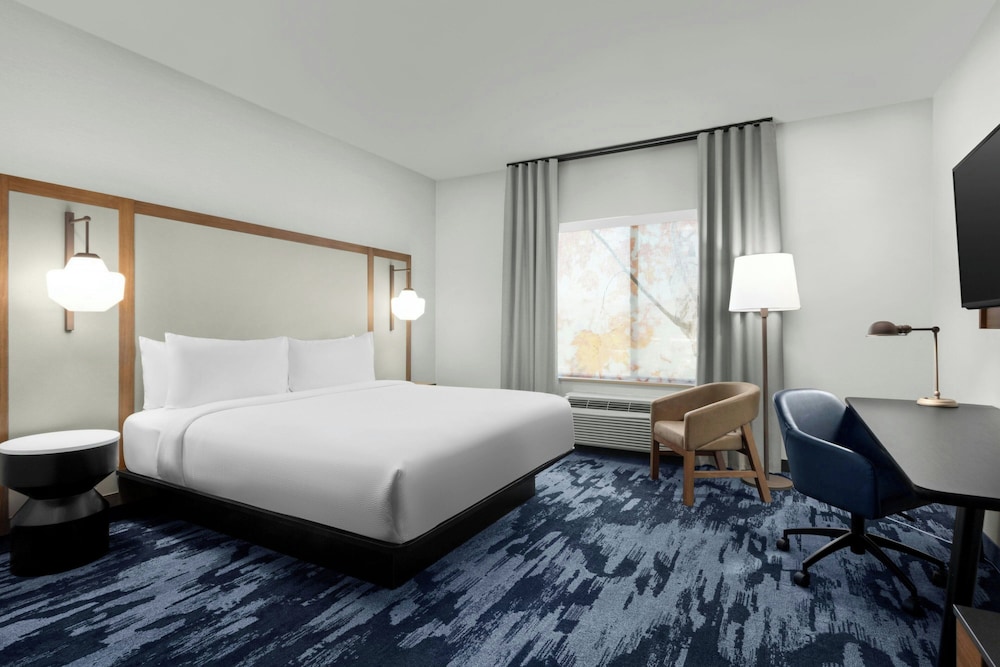 Fairfield Inn & Suites Riverside Corona Norco - photo 2
