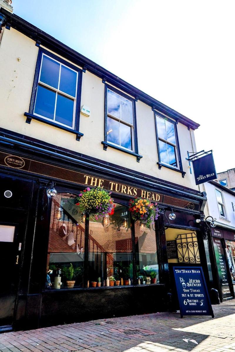 The Turks Head - carbon neutral hotel in Exeter