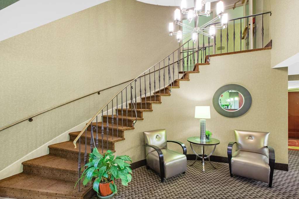 Baymont by Wyndham Harrisburg - photo 3