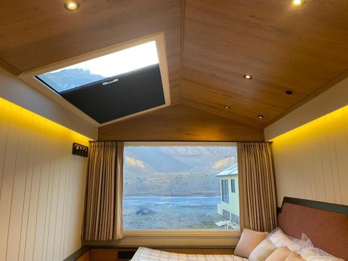 Yellow Hotels & Cottages - last minute hotel in Unknown City