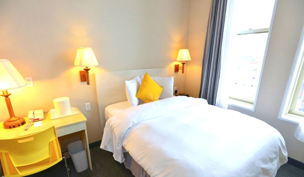 Soho Garden Hotel - photo 22