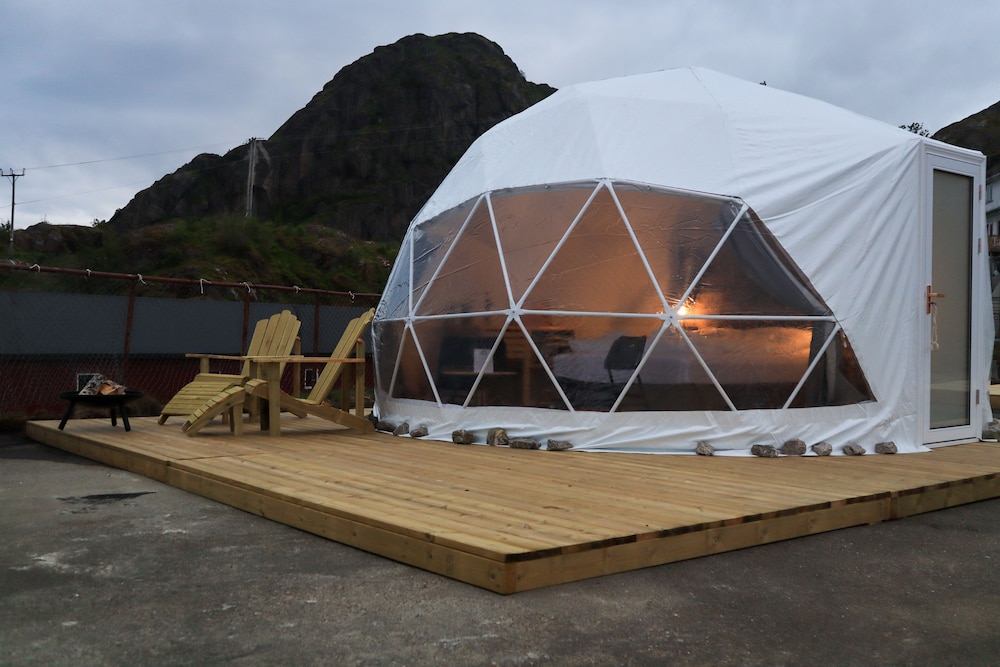 Enjoy Lofoten Glamping in Leknes, Norway